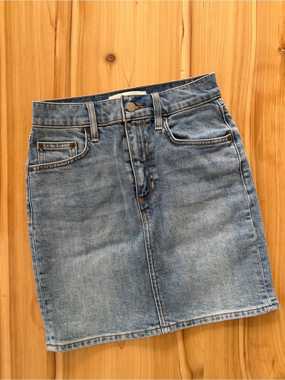 Denim Forum Pin-Up Denim Skirt